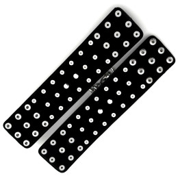 Черные наручники с шипами