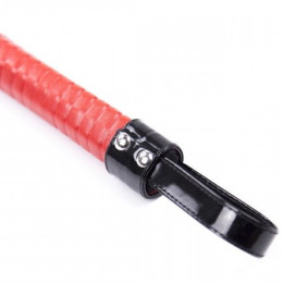 Стек из ротанга с красно-черной рукоятью 60 см