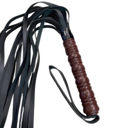 Черная плеть с коричневой ручкой 63 см