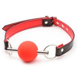 Красный кляп-шар из медицинского силикона