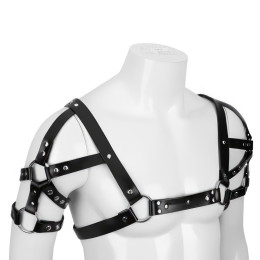 Черная мужская сбруя декорированная заклепками