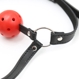 Красный кляп-шар с поводком