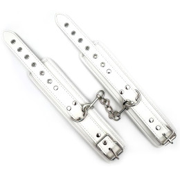 Классические белые наручники на цепочке