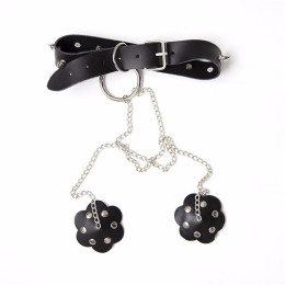 Ошейник с шипами и пэстисами на цепочках