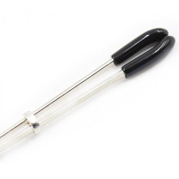 Металлические зажимы с серебристыми бубенчиками