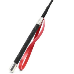 Черный стек с красной петлей и наконечником в виде сердца 67 см