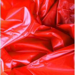 Простынь виниловая красная 200х216 см