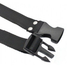 Силиконовый красный кляп на текстильном ремне