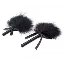 Чёрный тиклер с атласной ручкой 19 см