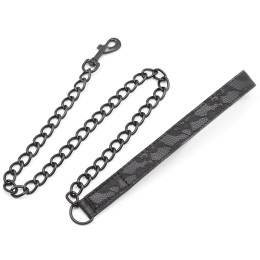 Черный ошейник декорированный кружевом на металлическом поводке