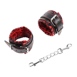 Черно-красные леопардовые наручники