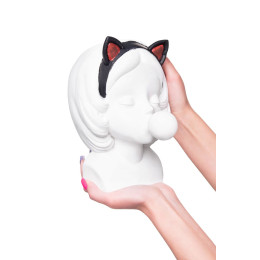 Подставка под сувенирную продукцию "Девочка с жвачкой" белый, черный