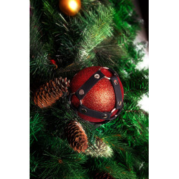 Новогодний шар Pecado BDSM, с клепками, матовый, красный, 10 см