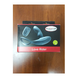 **АУТЛЕТ** Стимулятор простаты с эрекционным кольцом MALESATION Love Rider, силикон, черный, 3,1 см